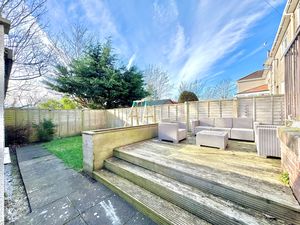 Photo 16- click for photo gallery